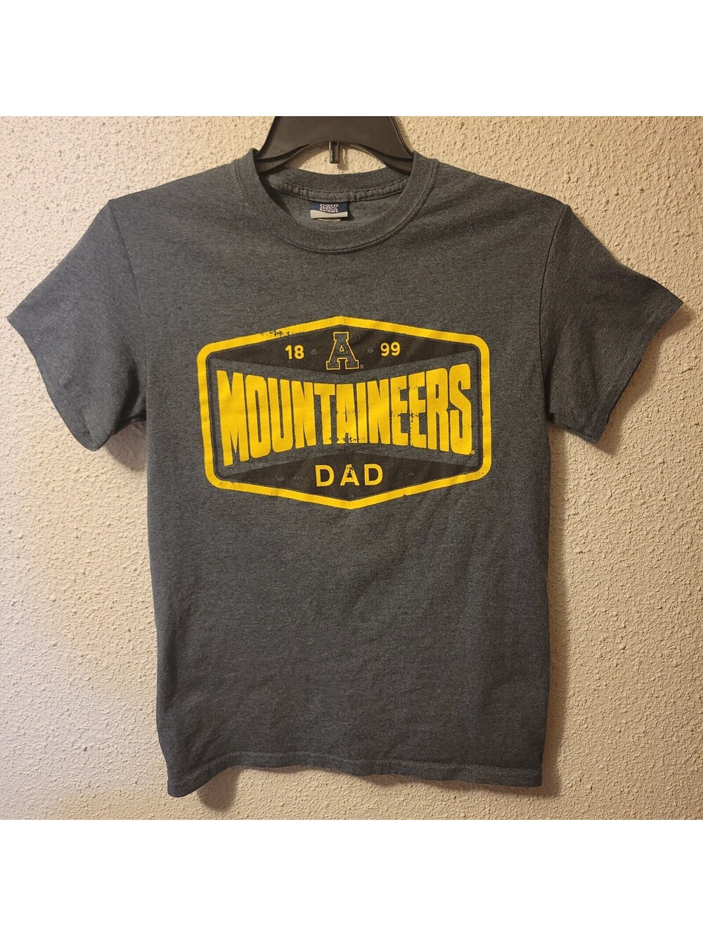 West Virginia University Mountaineers Dad Men's T Shirt Sz Small
